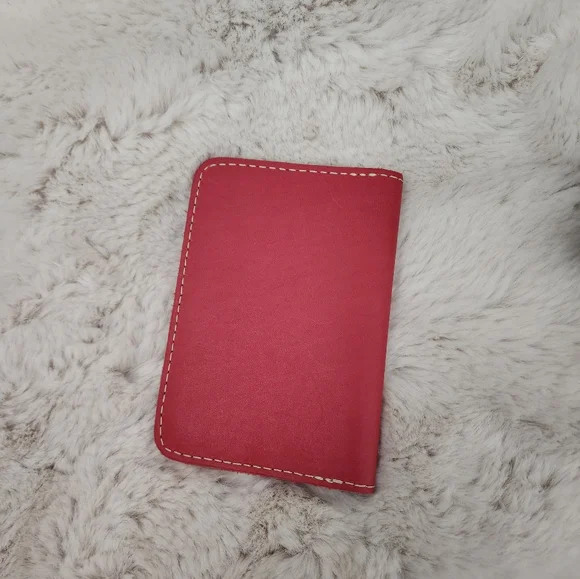 Portland Leather Goods Small Bundle - Picture 11 of 16